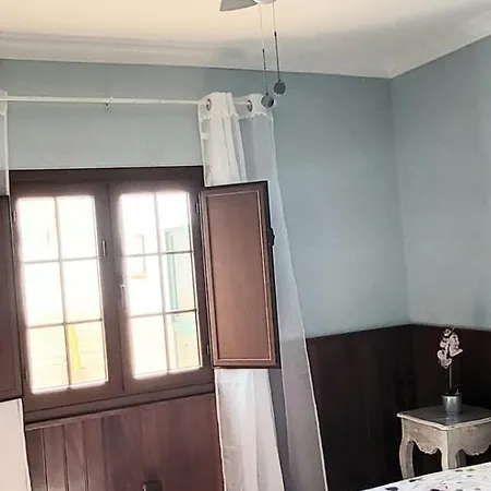 Casa Naya